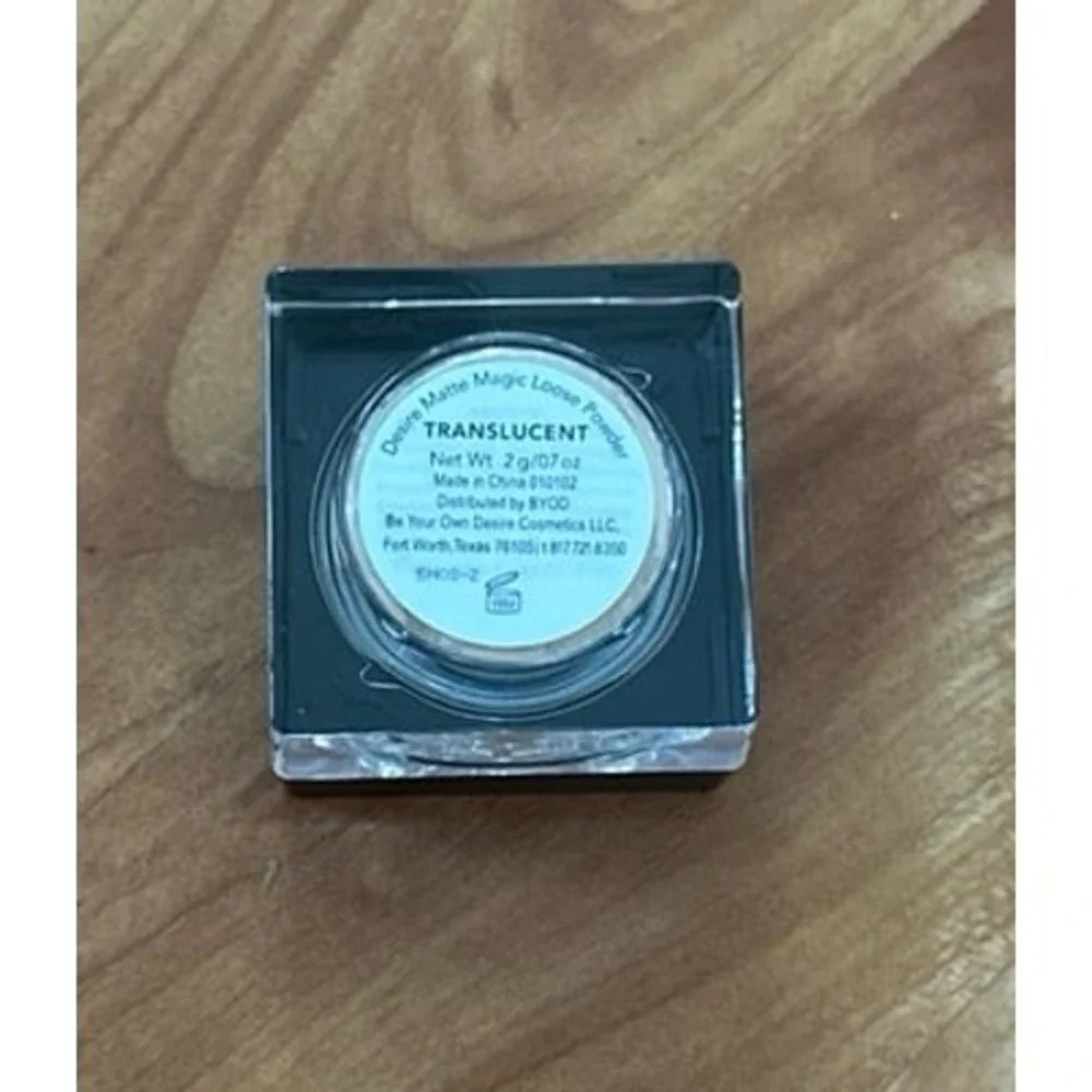 Be Your Own Desire (BYOD)‎ Desire Matte Magic Loose Powder.